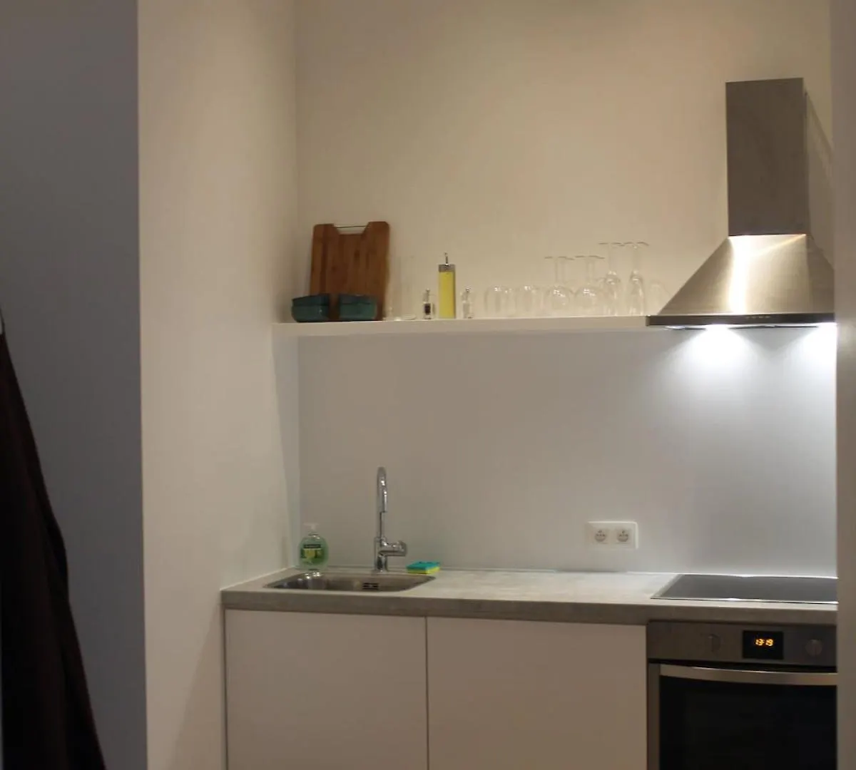 Charming Apartment With Cathedral View In Antwerp On The 2Th Floor