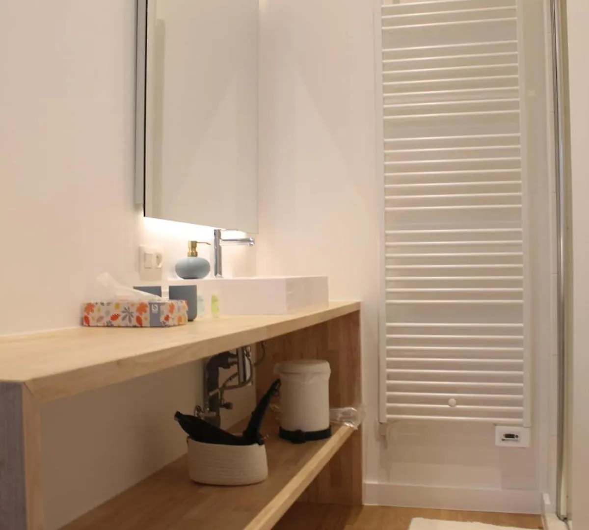Charming Apartment With Cathedral View In Antwerp On The 2Th Floor Belgium